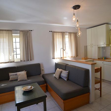 Granny'S House Apartment Palekastro Ngoại thất bức ảnh