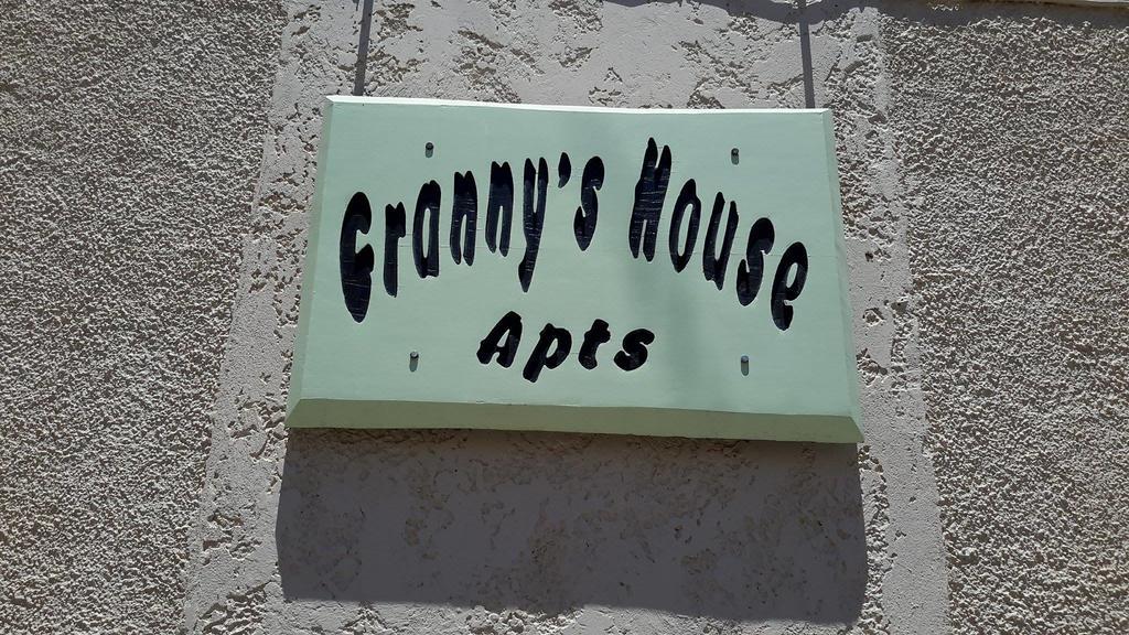 Granny'S House Apartment Palekastro Ngoại thất bức ảnh